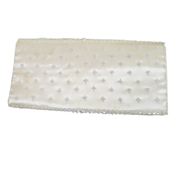 Vintage Beaded Scalloped Sequin Flower Wallet - Picture 2 of 6